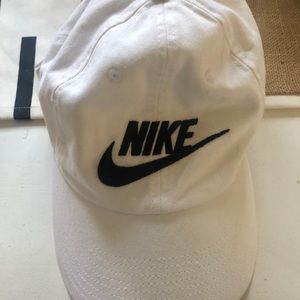 Nike Adjustable Baseball Hat